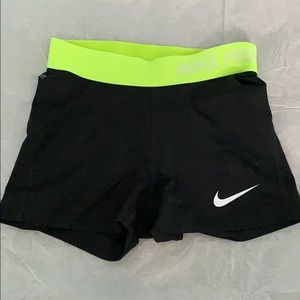 Nike pro shorts 3”